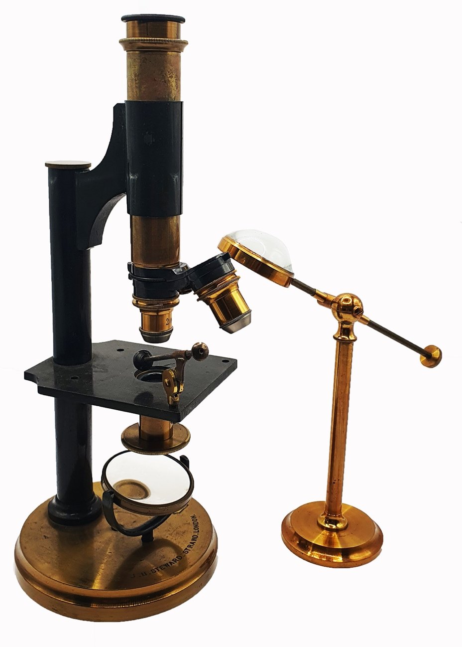 A close-up of a microscopeDescription automatically generated