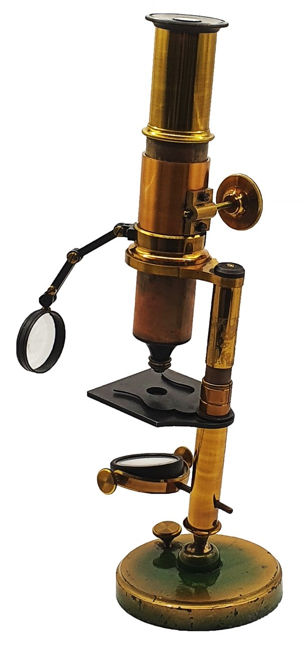 A close-up of a microscopeDescription automatically generated