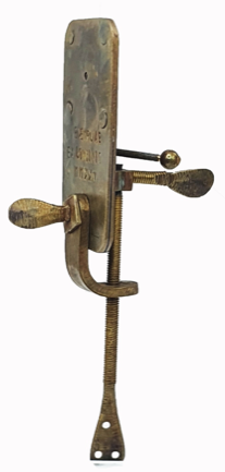 A close-up of a metal device
Description automatically generated