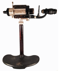 A close - up of a microscope
Description automatically generated with medium confidence